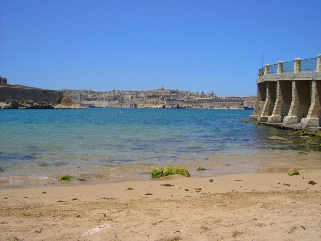 Kalkara Cosy 2 Bedroom Maisonette מראה חיצוני תמונה